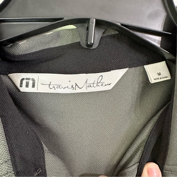 Travis Mathew Gray Polo shirt Medium - Picture 7 of 10